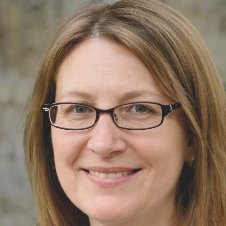 Astrid Thorne, Education Lead